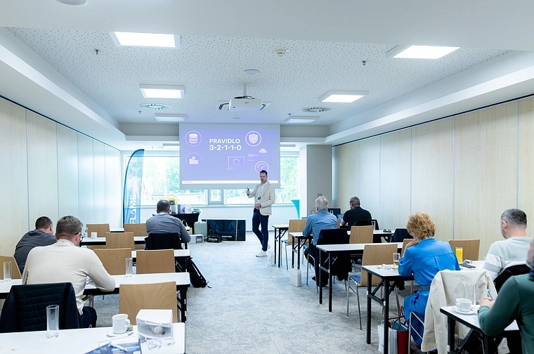 Konference v Českých Budějovicích ukázala školám cestu k moderním technologiím i jejich financování